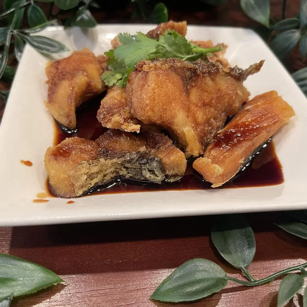 Hong-Kong-Chinese-restaurant-sweet-and-sour-fish-Spring Sweet and sour fish from a Hong Kong Chinese restaurant in Spring