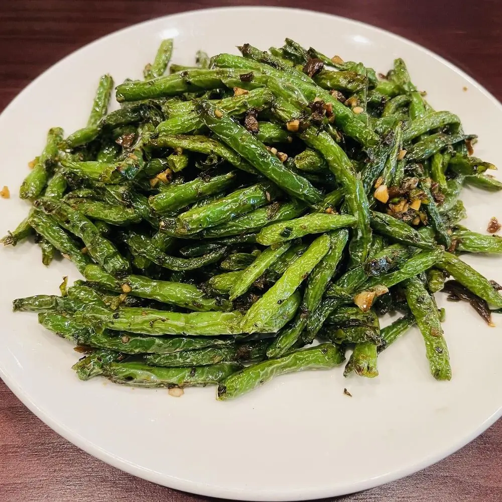 Hong-Kong-Chinese-restaurant-dry-fried-string-beans-Spring Dry-fried string beans from a Hong Kong Chinese restaurant, perfect for a light spring meal